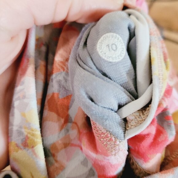 Lululemon Align pant 28" Inflorescence Multi - Picture 9 of 9